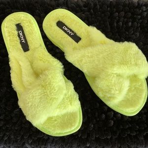 Dkny house slippers